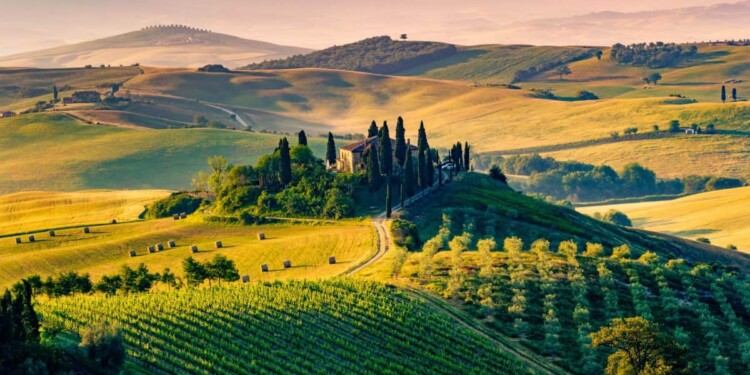 Eurovelo 5 - Val d'Orcia - cineturismo in bicicletta