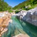 La Valle Verzasca è un angolo di paradiso. acque cristalline
