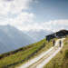 In mountainbike sui sentieri di montagna nella Valle dello Stubai ©TVB Stubai Tirol / Max Draeger