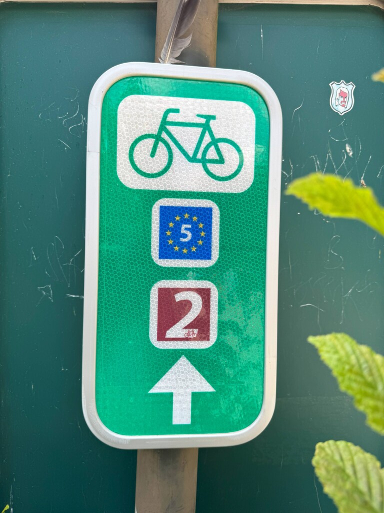 Vallonia in bicicletta - cartello nodi