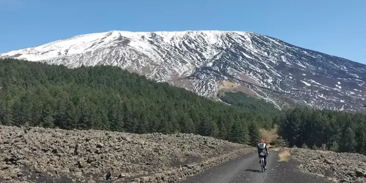 Pista Altomontana dell’Etna - pedalare Etna
