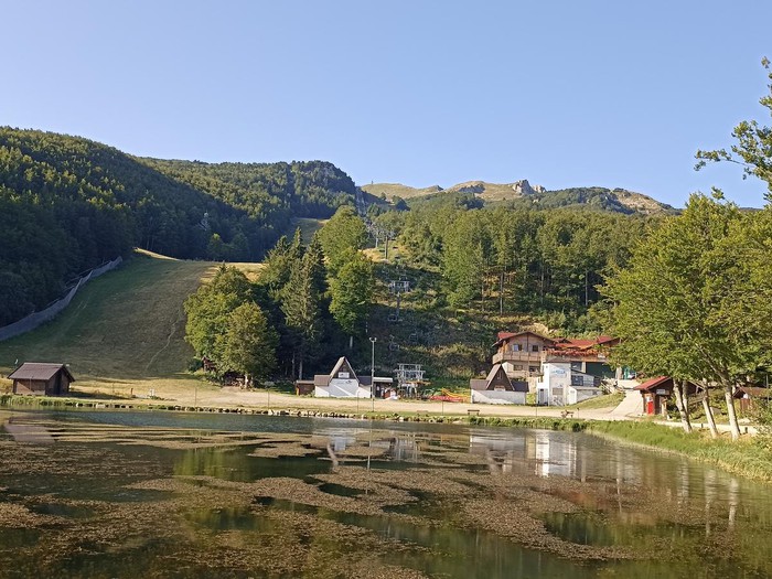 Cerreto laghi