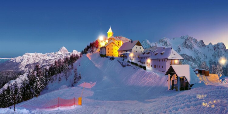 Giro presepi FVG - Santuario Monte Lussari Ph. Costerni