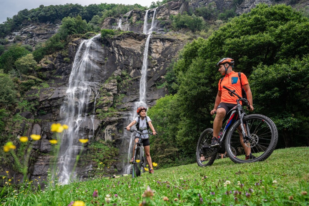 Valtellina in bicicletta - Ciclabile Chiavenna - Verceia - Piuro 
